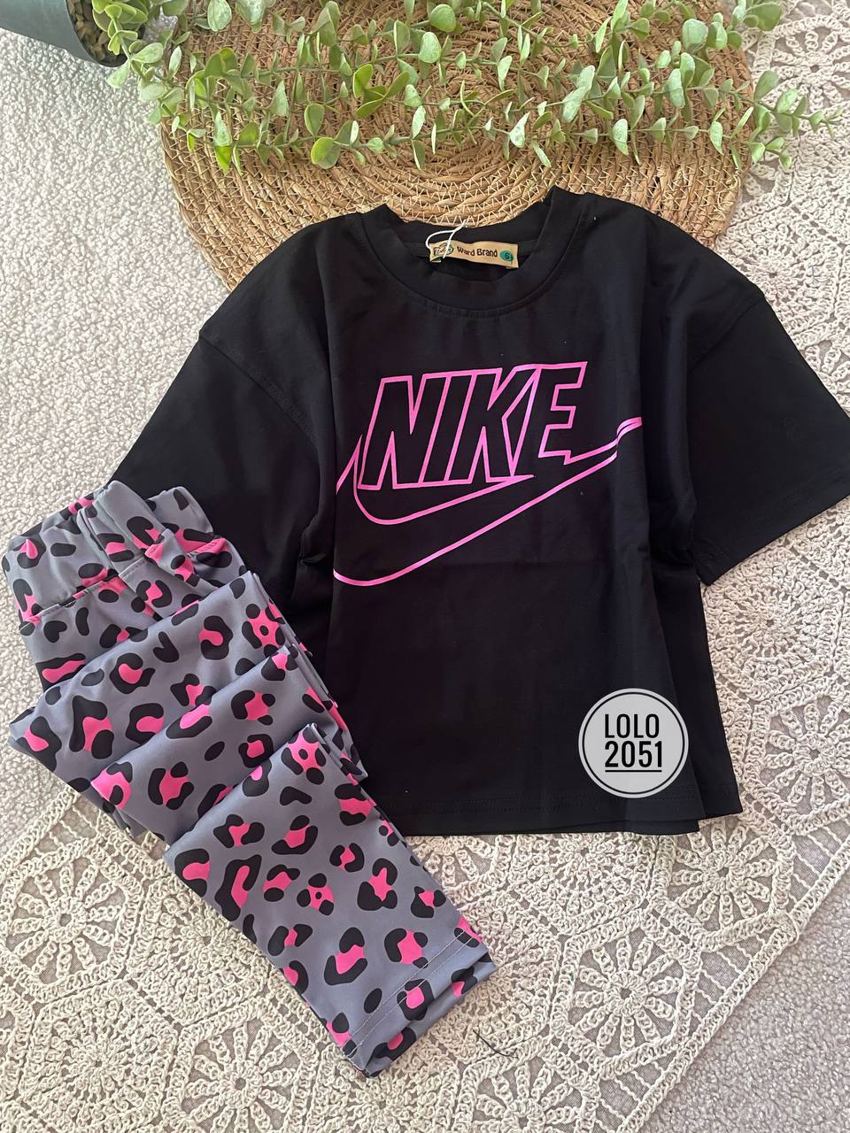 Nike  grey tiger ✅