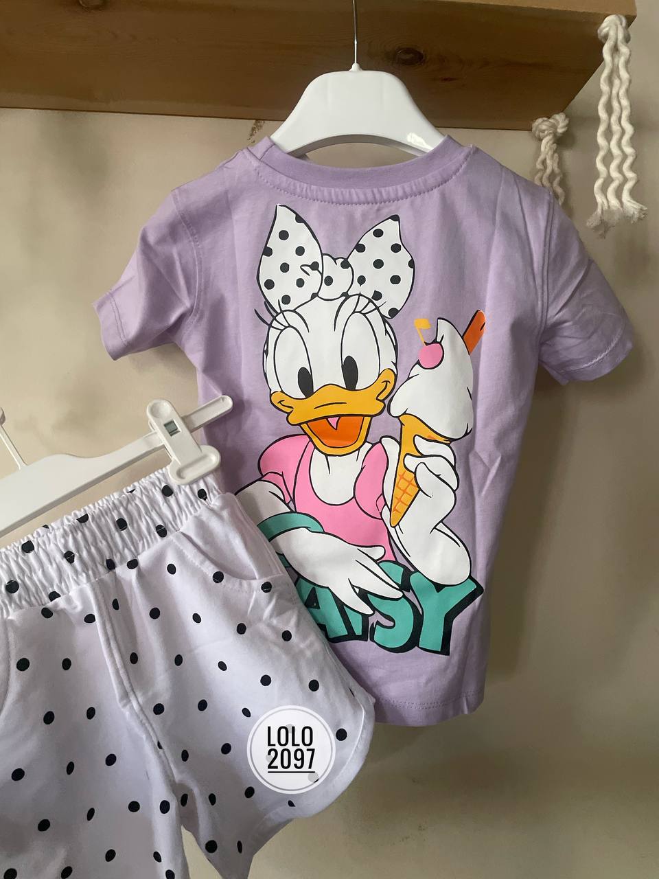 Lolo daisy duck