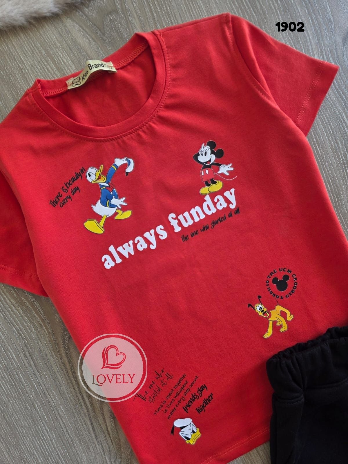 Red mickey k d