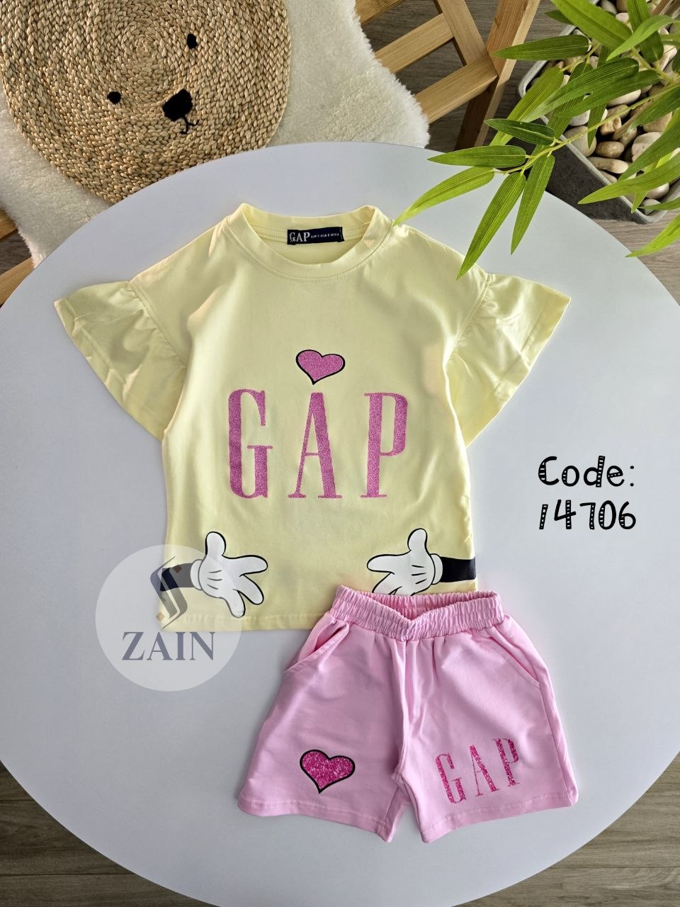 Gap Minnie mouse❣️
