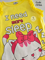 كت بيتي yellow cat