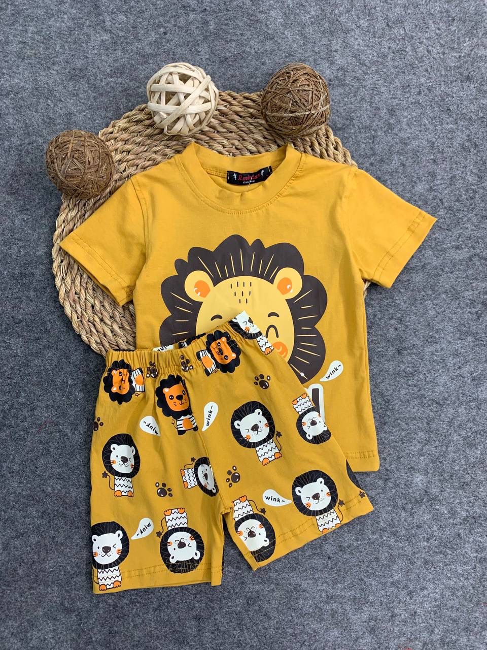 Yellow Rashdan